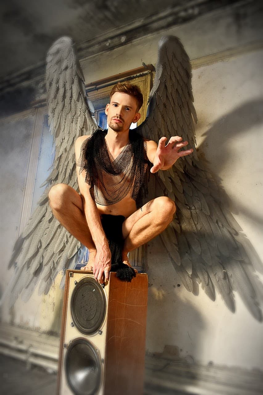 Heavenly Angels - Image 14