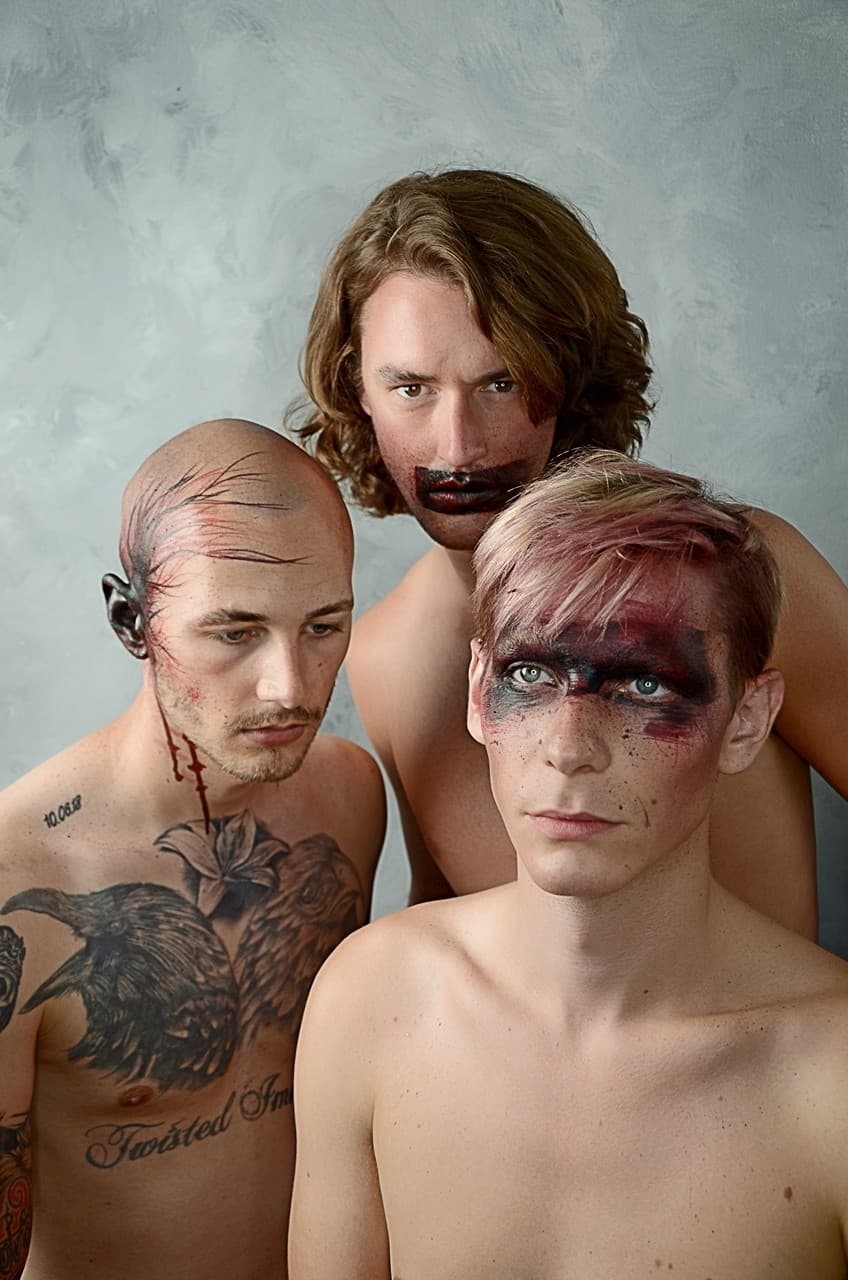 Creative Editorial - Image 20