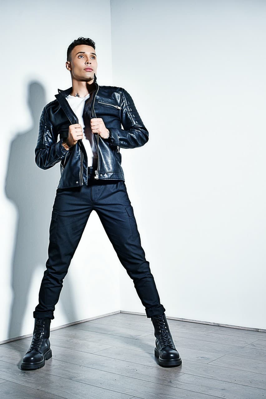 2021-2022 - Image 22