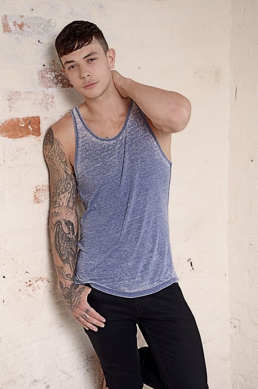 2011 - 2015 - Image 116